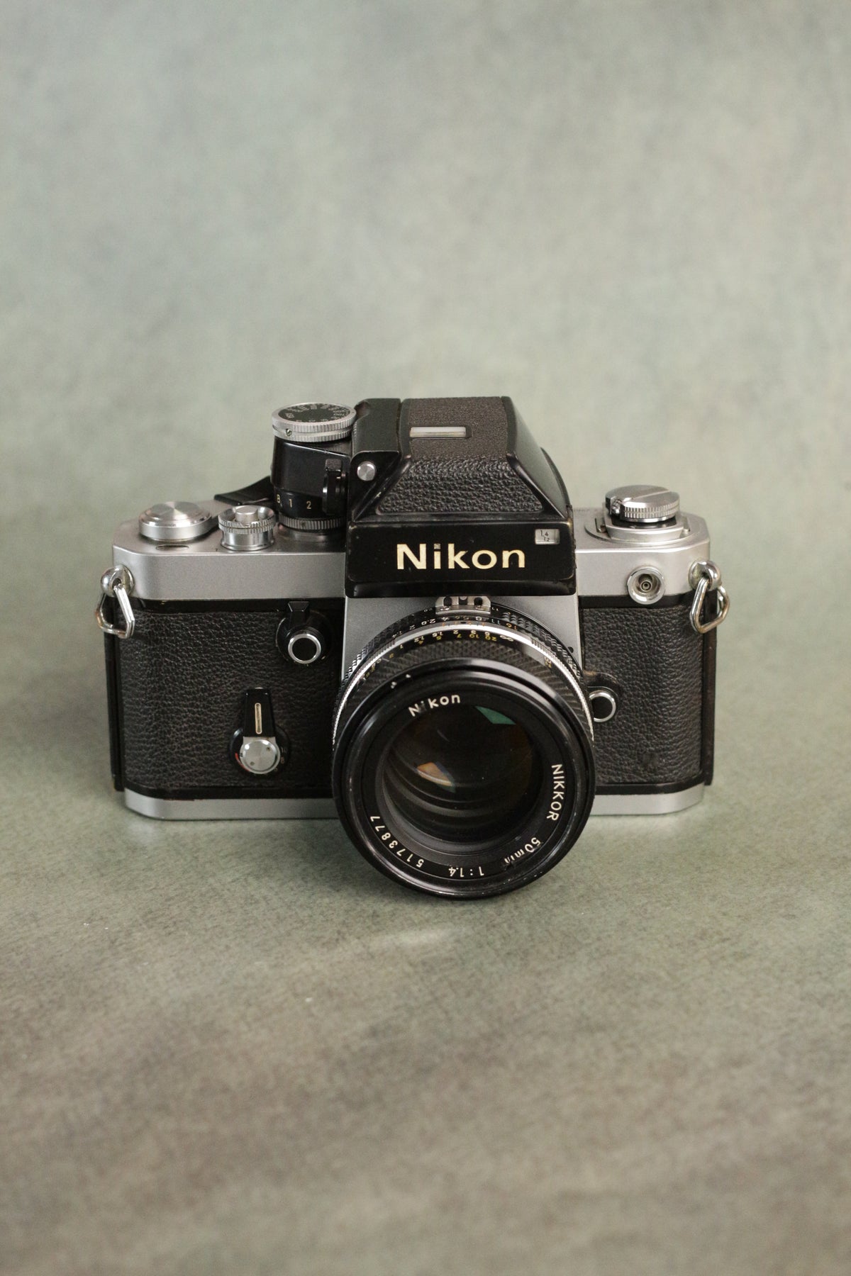 Nikon F2 + DP-1 Finder + Nikkor AI 50mm F1.4