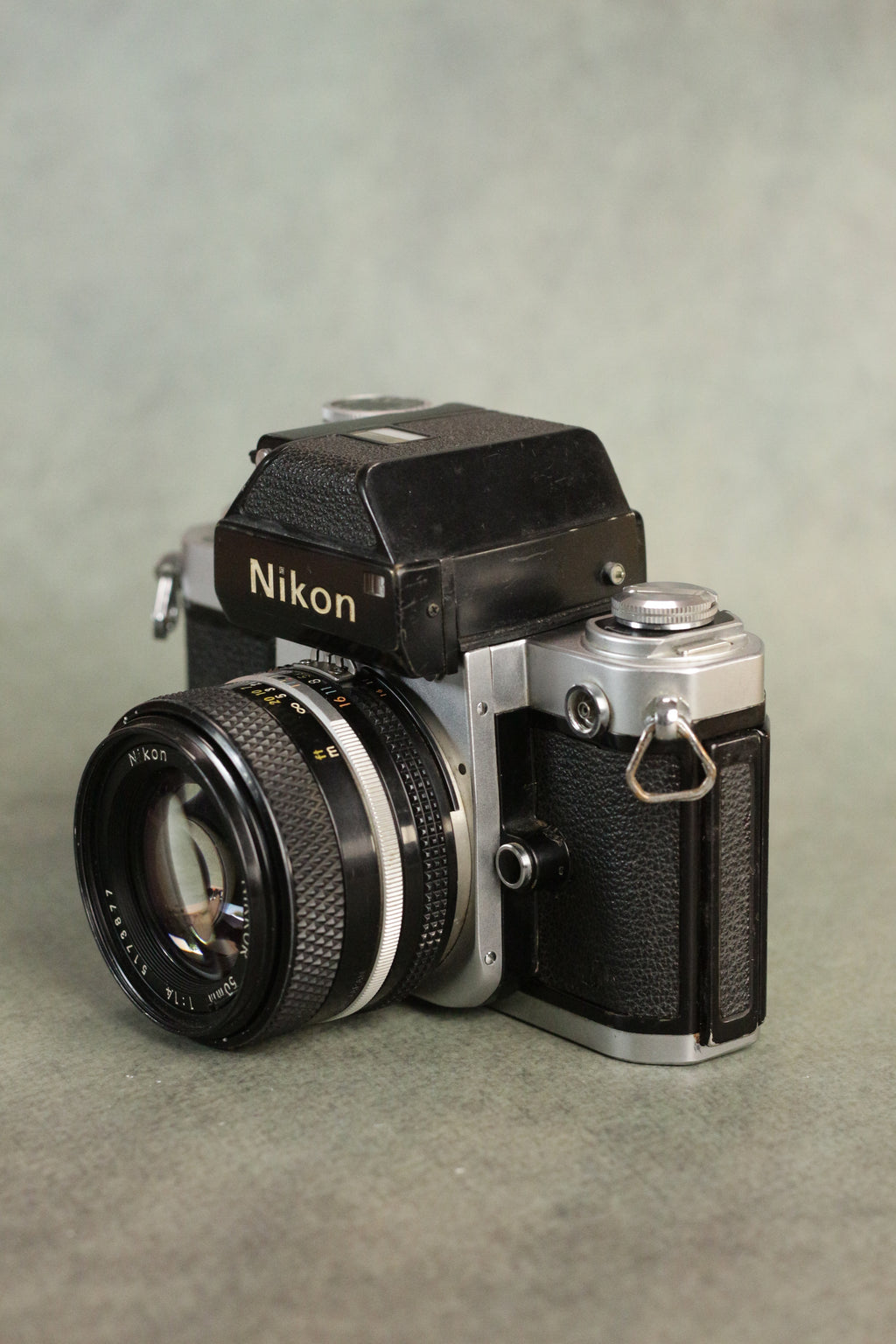 Nikon F2 + DP-1 Finder + Nikkor AI 50mm F1.4