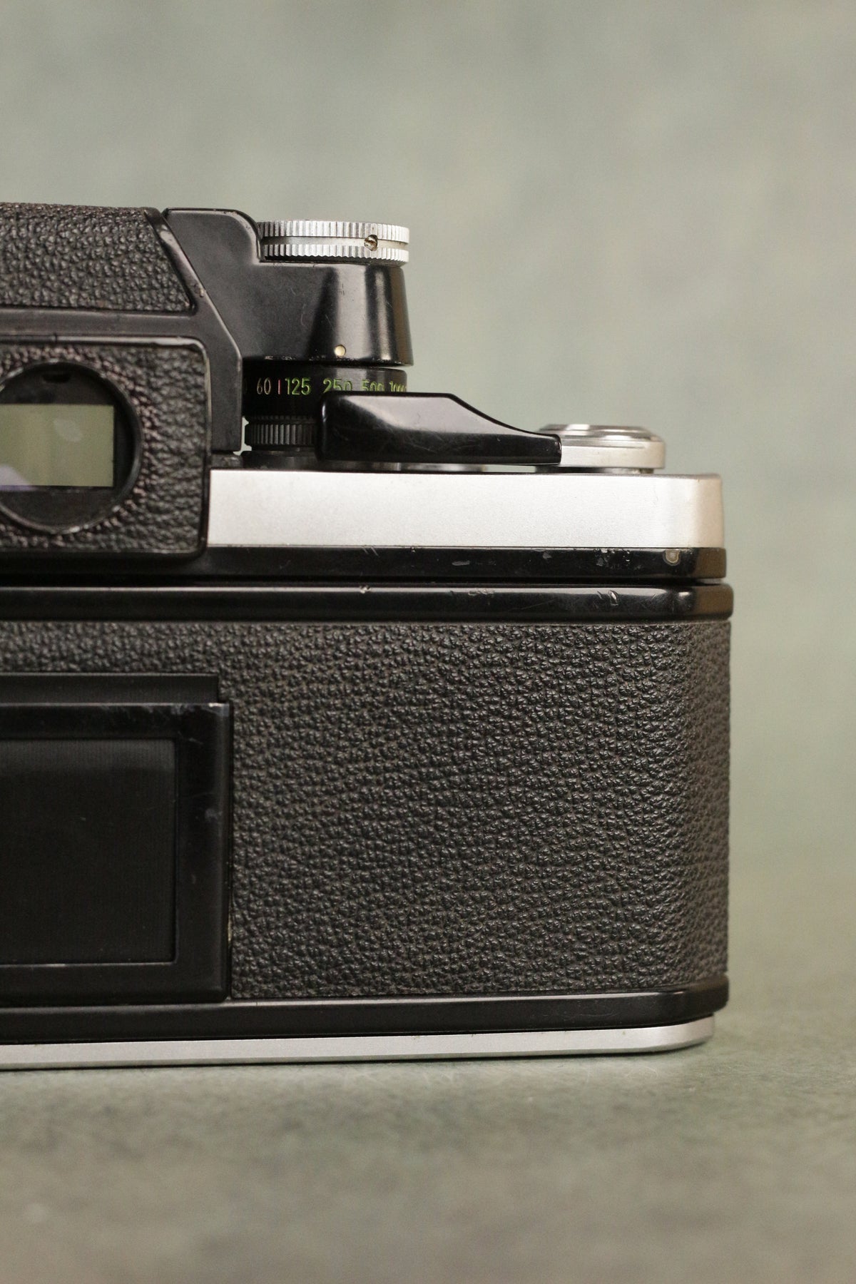 Nikon F2 + DP-1 Finder + Nikkor AI 50mm F1.4