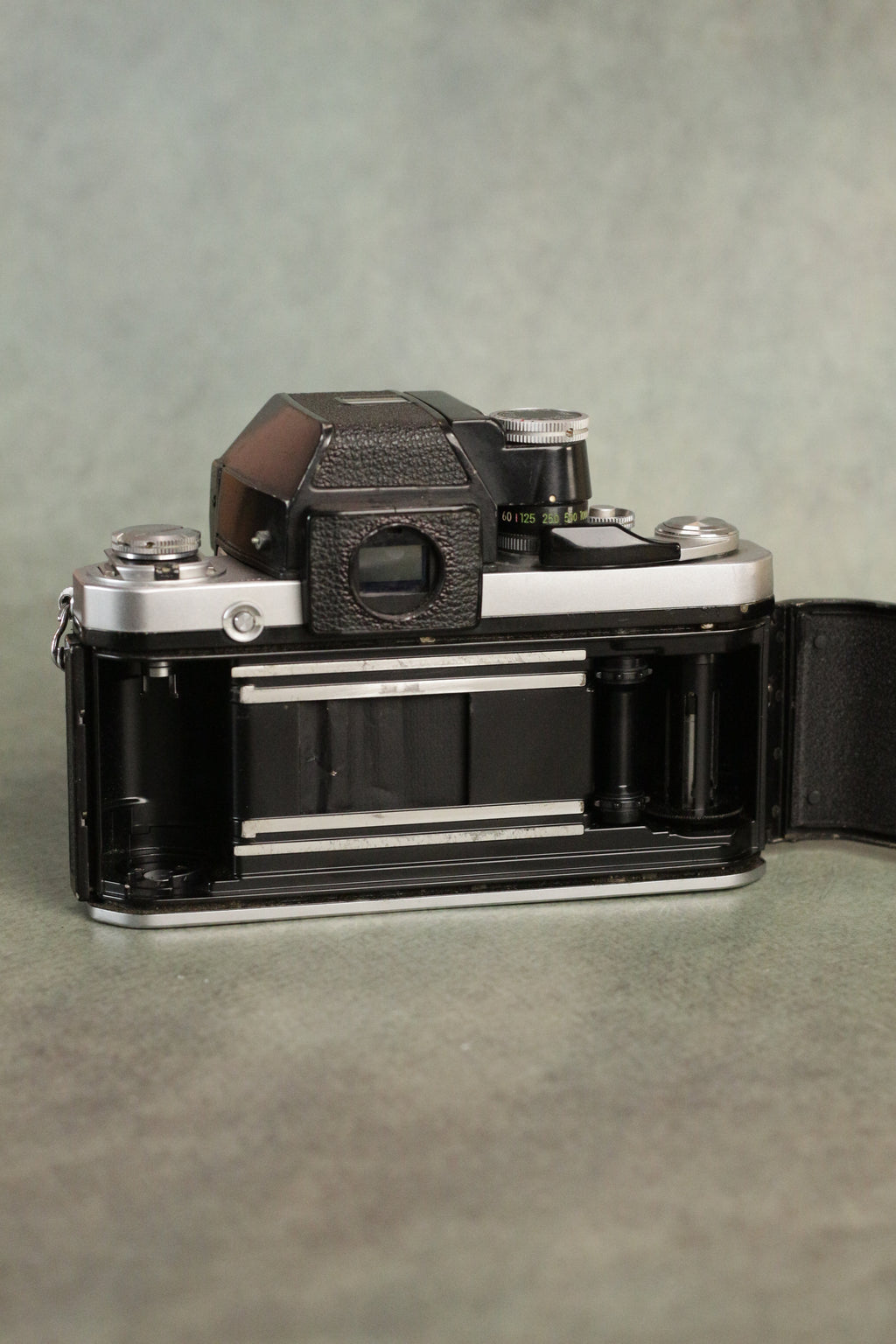 Nikon F2 + DP-1 Finder + Nikkor AI 50mm F1.4