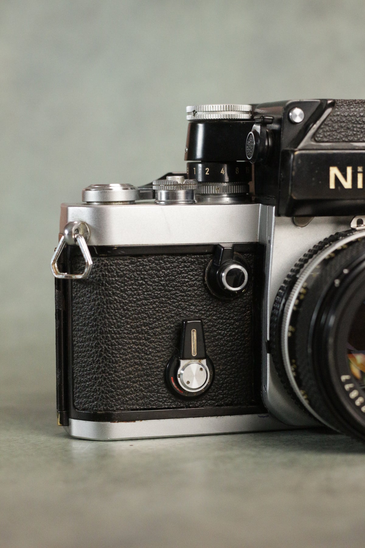 Nikon F2 + DP-1 Finder + Nikkor AI 50mm F1.4