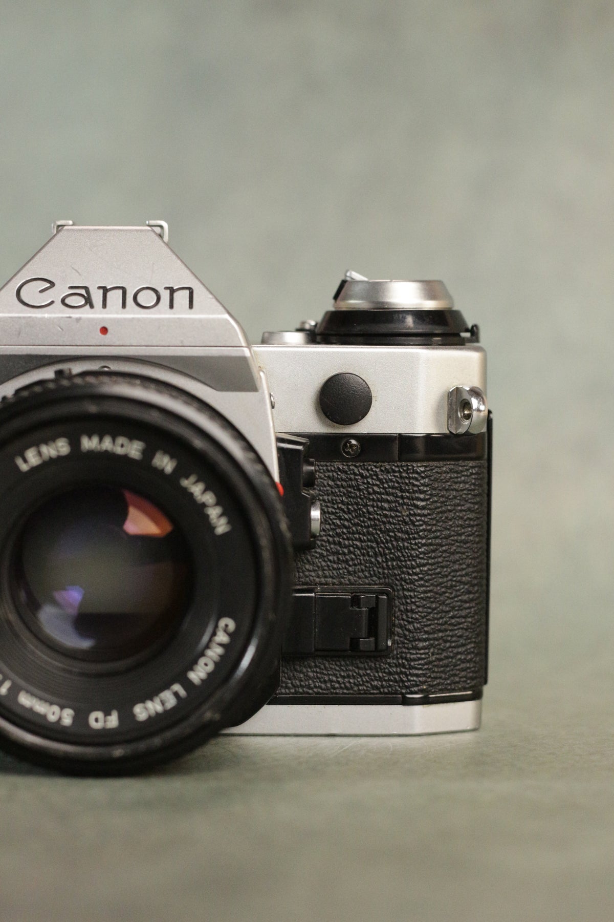 Canon AE-1 Program + Canon New FD 50mm F1.8