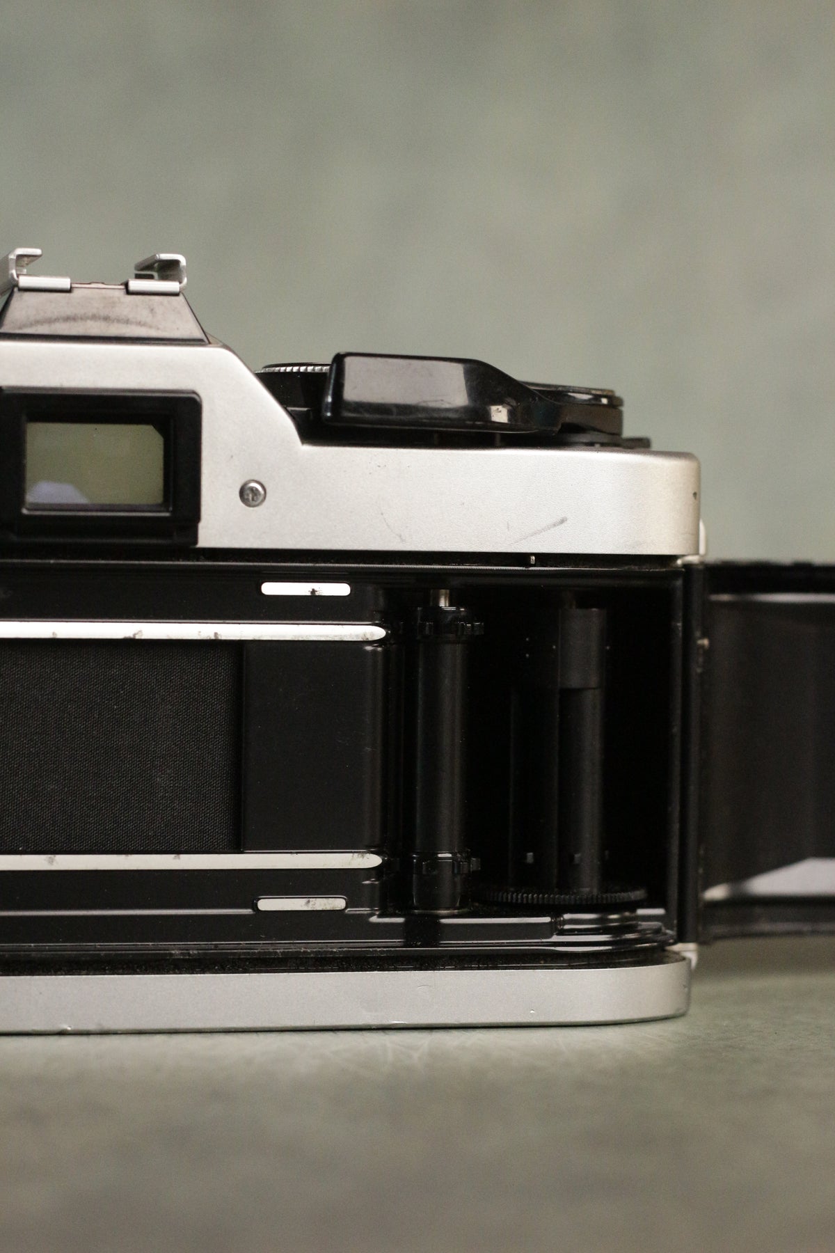 Canon AE-1 Program + Canon New FD 50mm F1.8