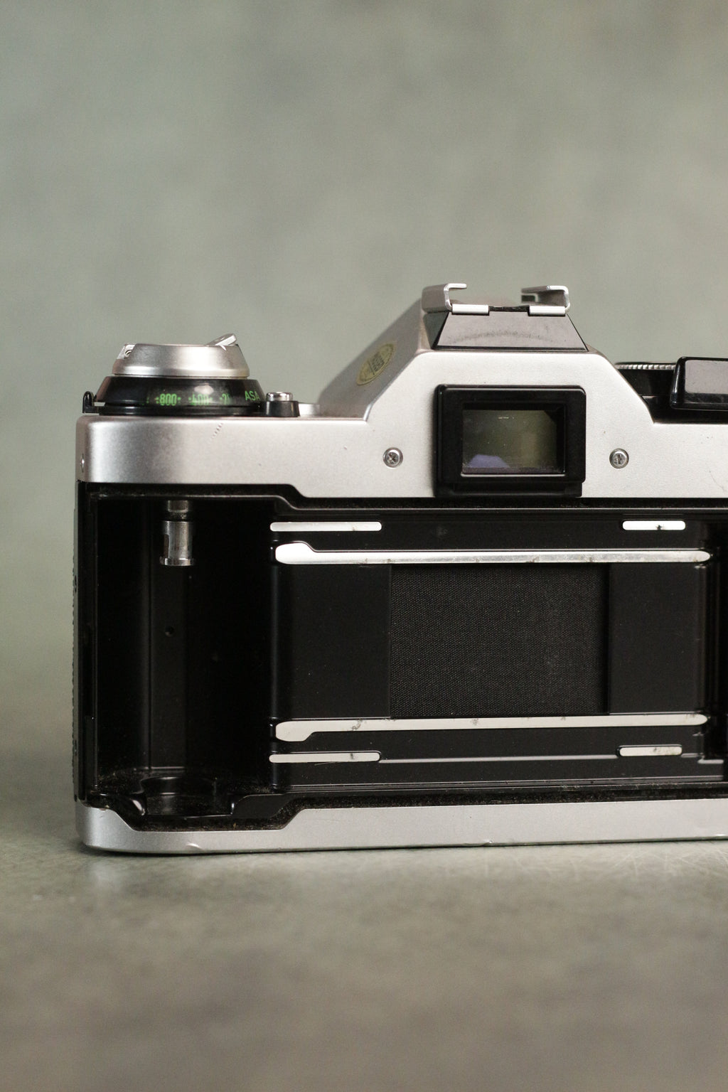 Canon AE-1 Program + Canon New FD 50mm F1.8