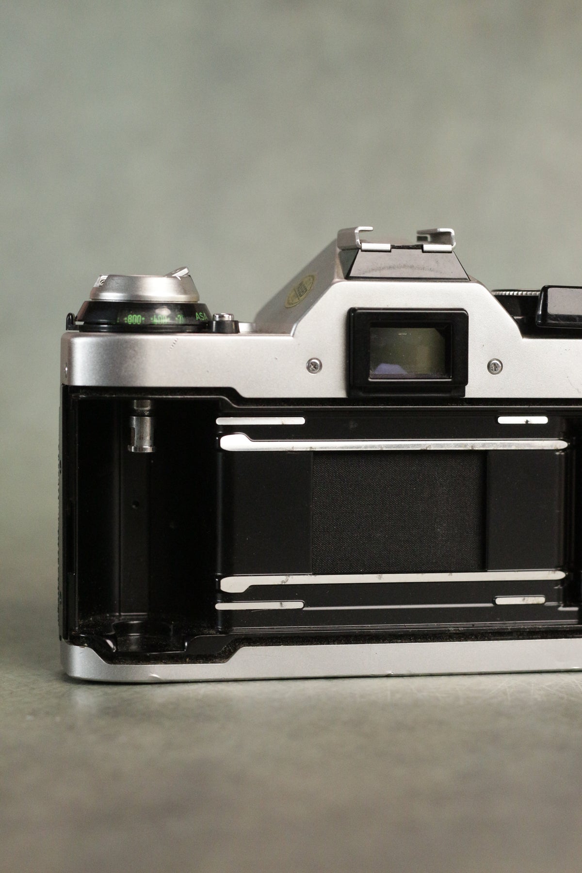 Canon AE-1 Program + Canon New FD 50mm F1.8