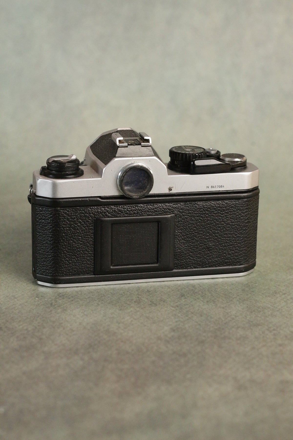 Nikon FM2n + Nikon AF Nikkor 50mm F1.8