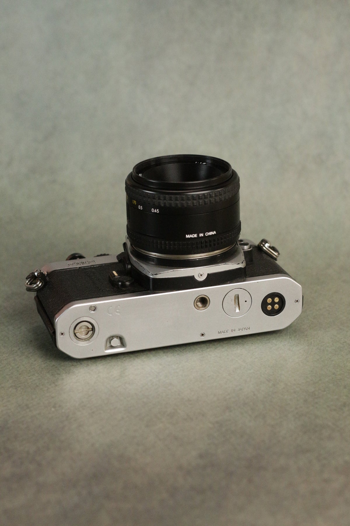Nikon FM2n + Nikon AF Nikkor 50mm F1.8
