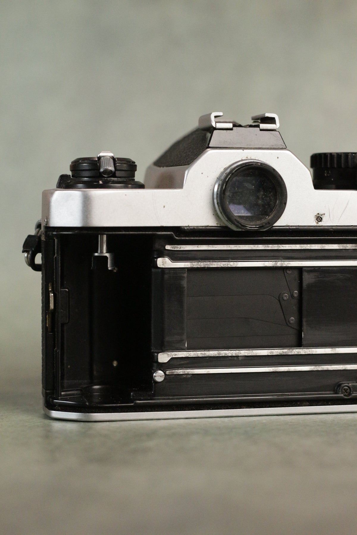 Nikon FM2n + Nikon AF Nikkor 50mm F1.8