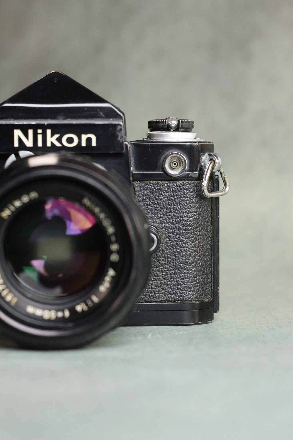 Nikon F2 + DE-1 Eye-Level Finder + Nikkor-SC Auto 50mm F1.4