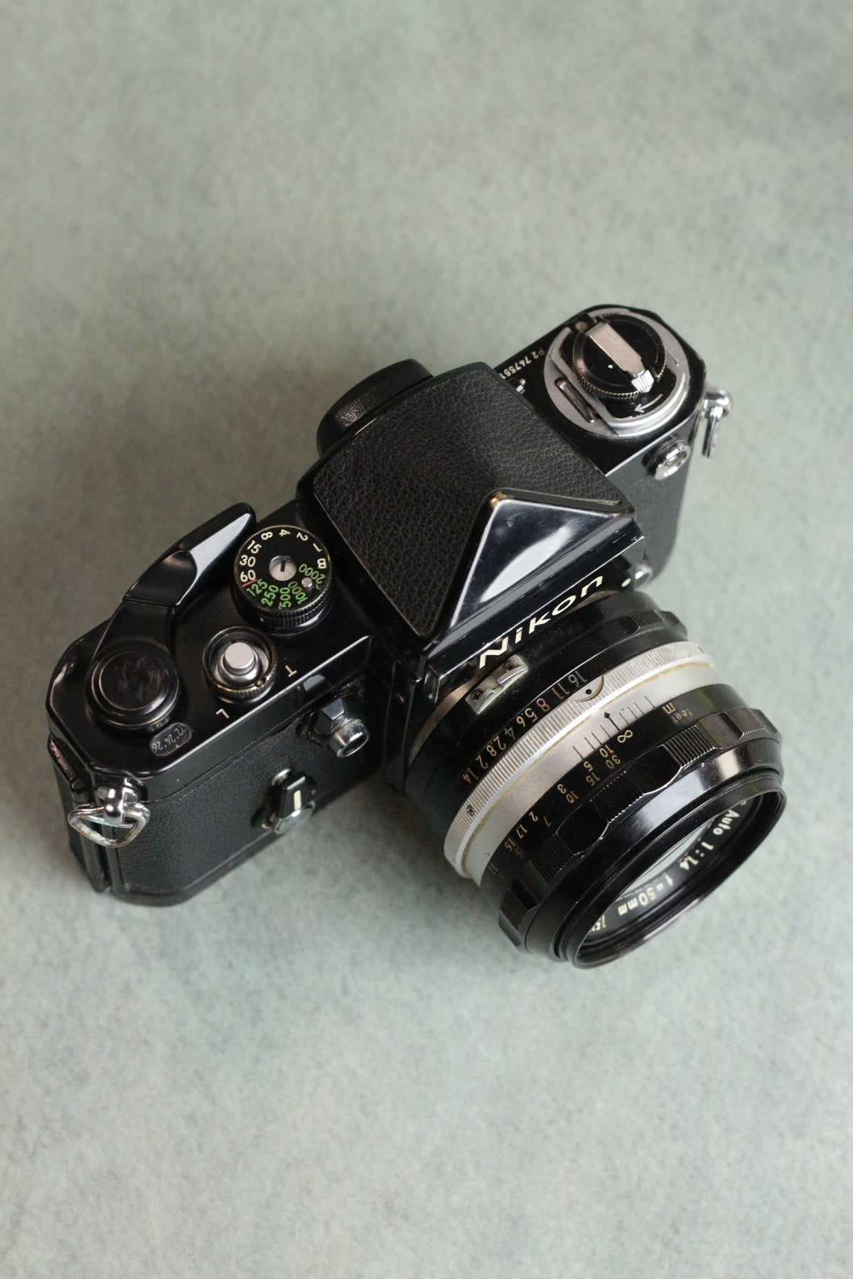 Nikon F2 + DE-1 Eye-Level Finder + Nikkor-SC Auto 50mm F1.4
