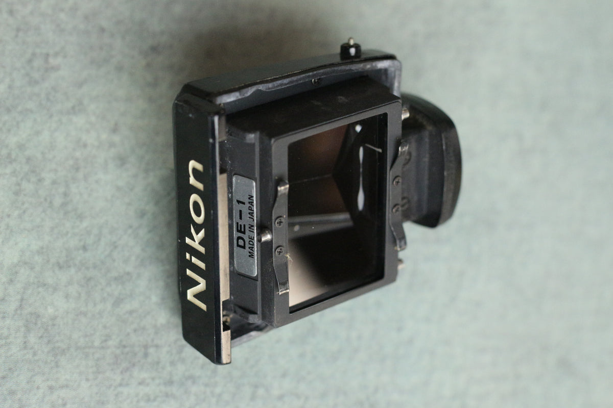 Nikon F2 + DE-1 Eye-Level Finder + Nikkor-SC Auto 50mm F1.4