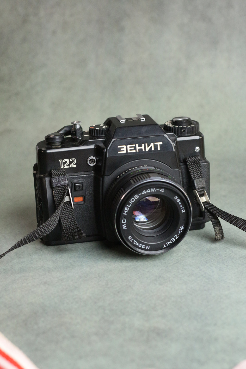 Zenit 122 + MC Helios 44M-4 58mm F2