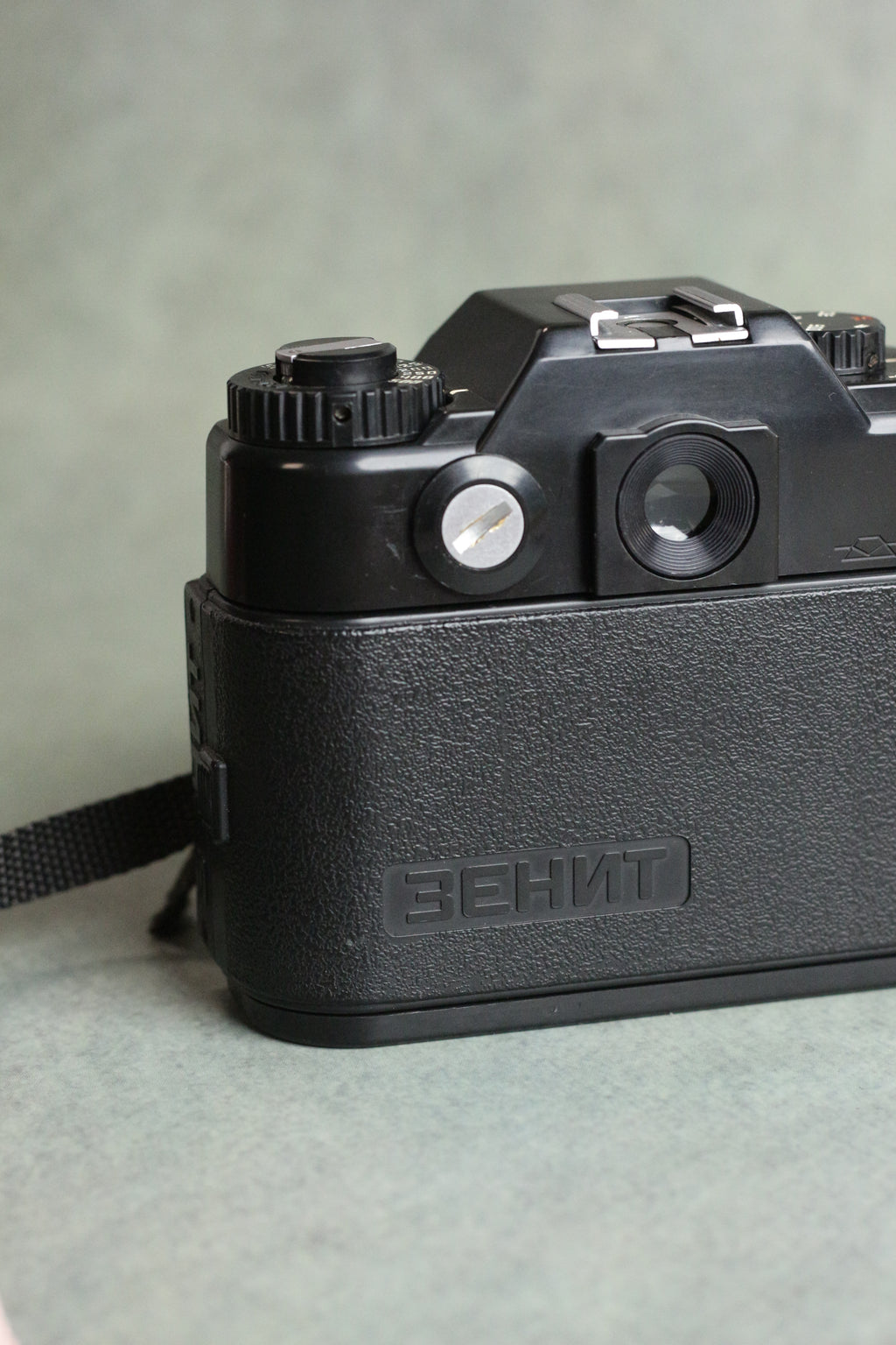 Zenit 122 + MC Helios 44M-4 58mm F2