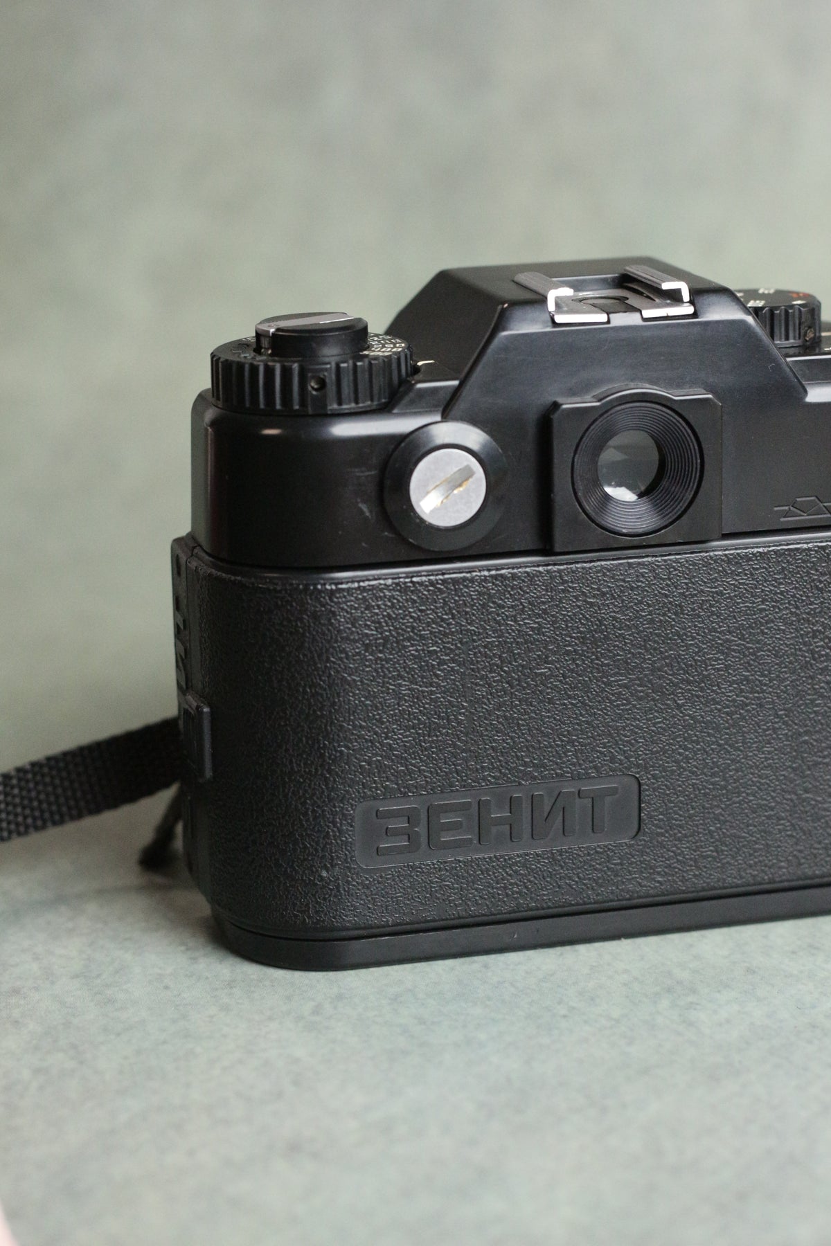 Zenit 122 + MC Helios 44M-4 58mm F2