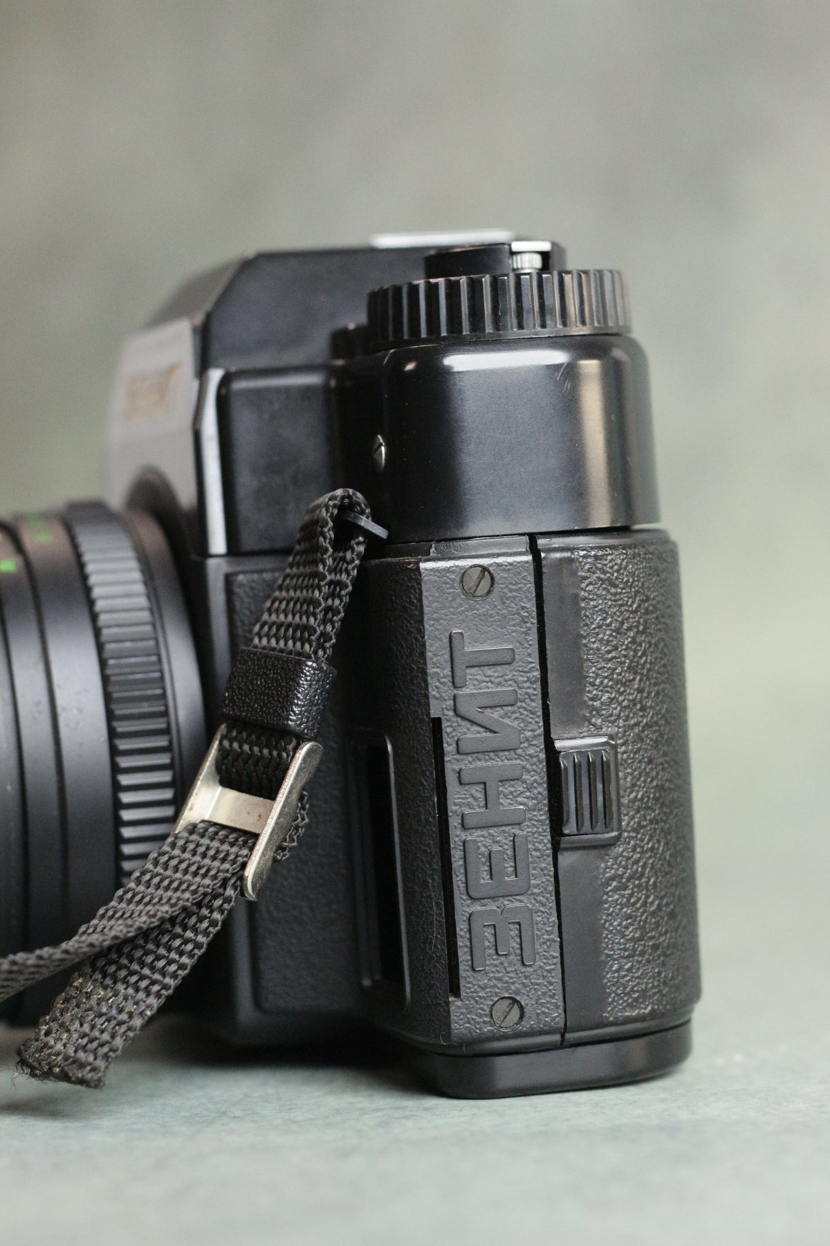Zenit 122 + MC Helios 44M-4 58mm F2