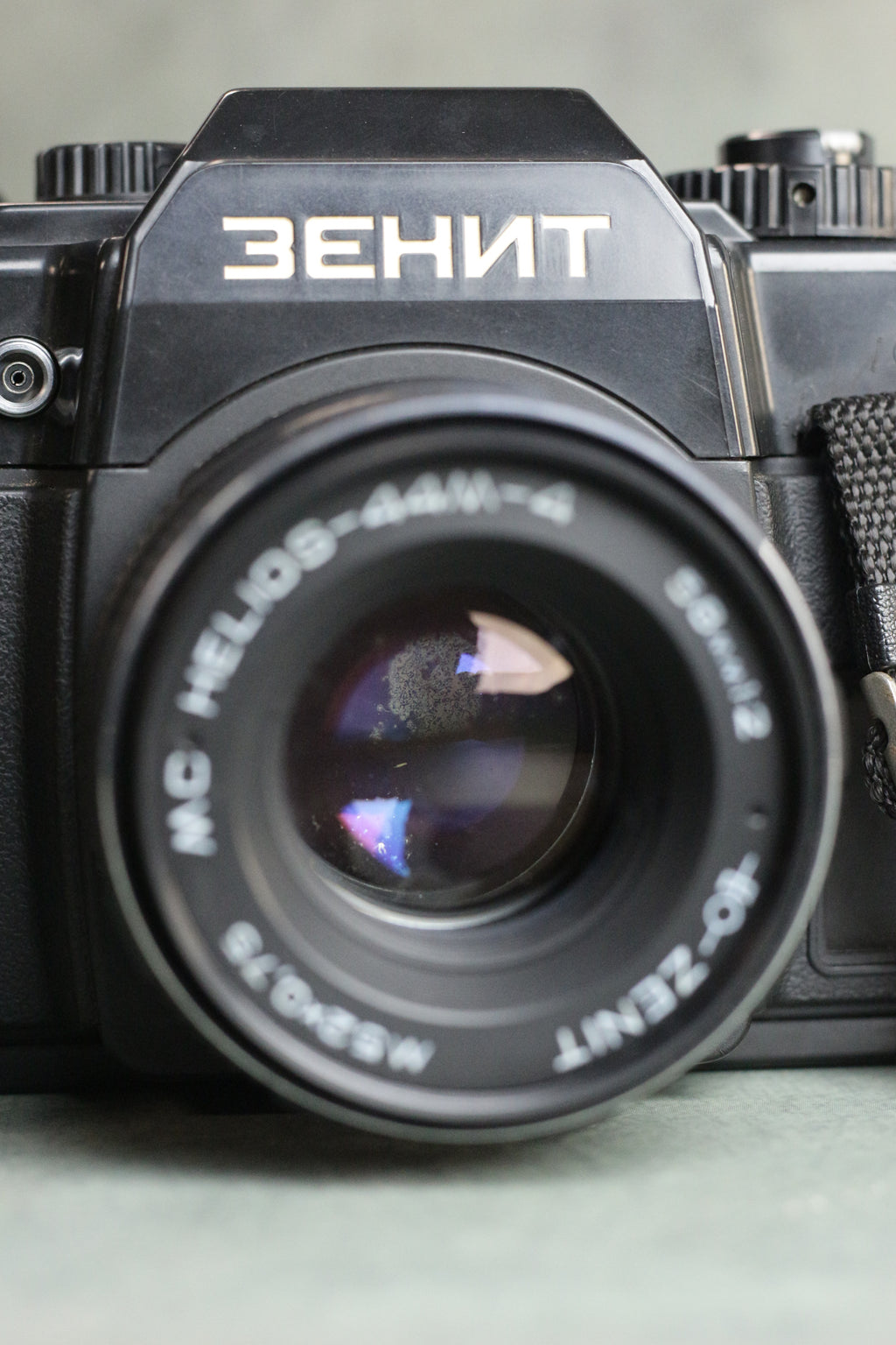 Zenit 122 + MC Helios 44M-4 58mm F2