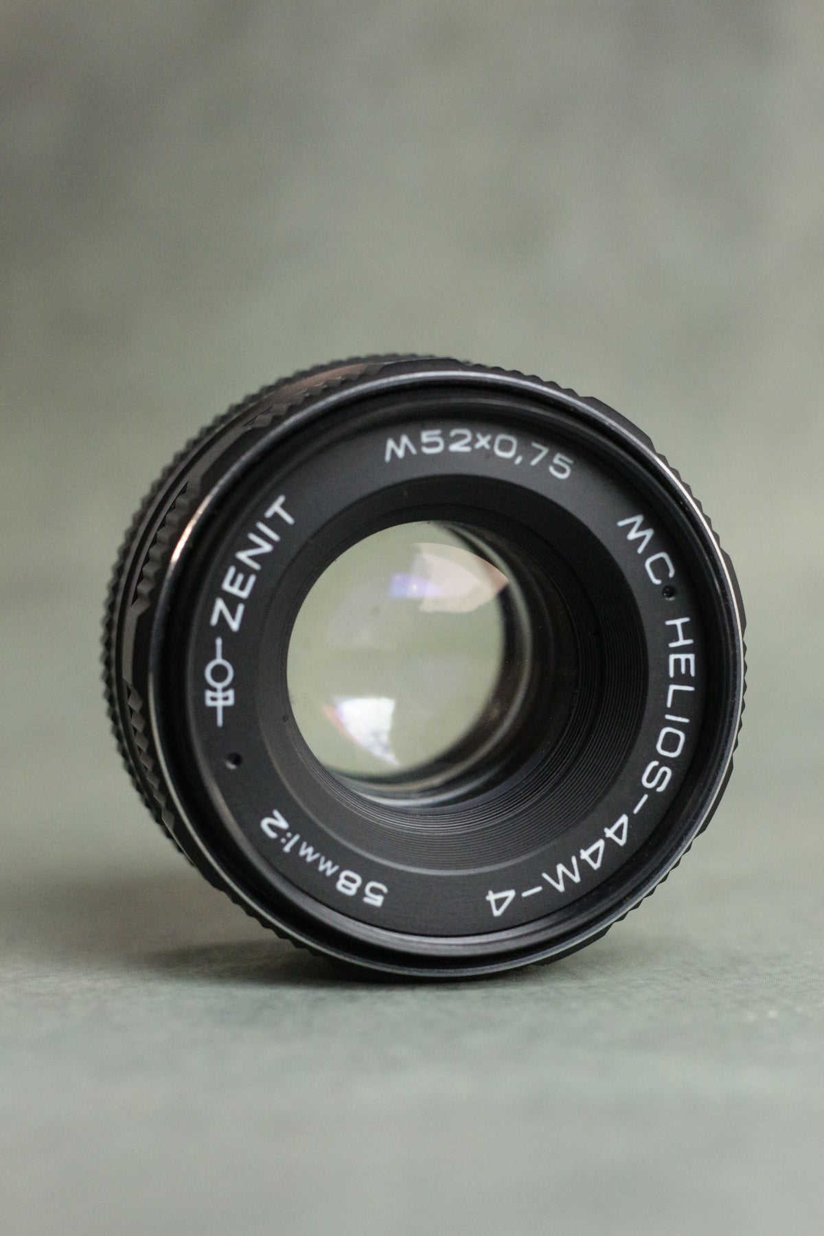 Zenit 122 + MC Helios 44M-4 58mm F2
