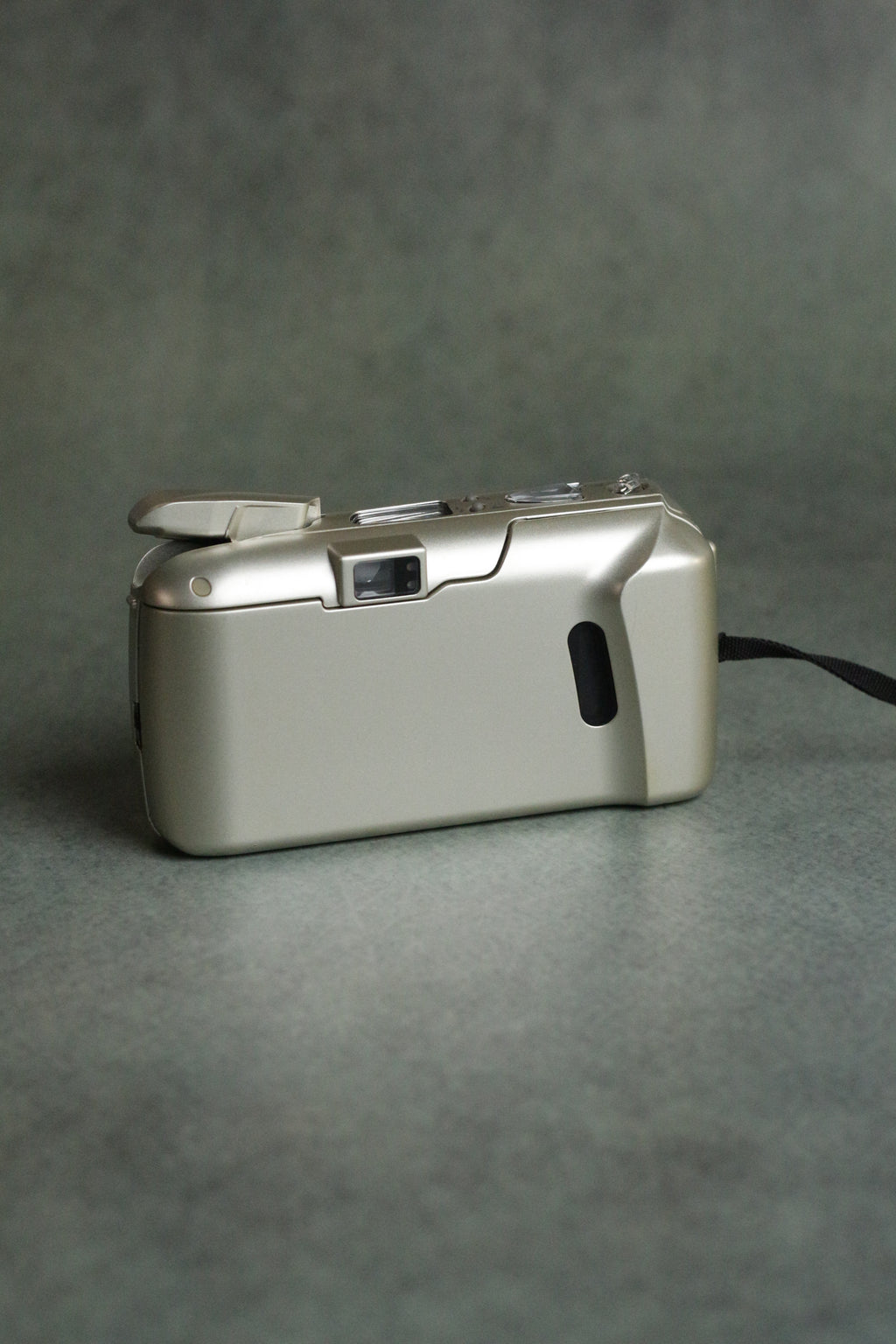 Olympus mju II Zoom 80