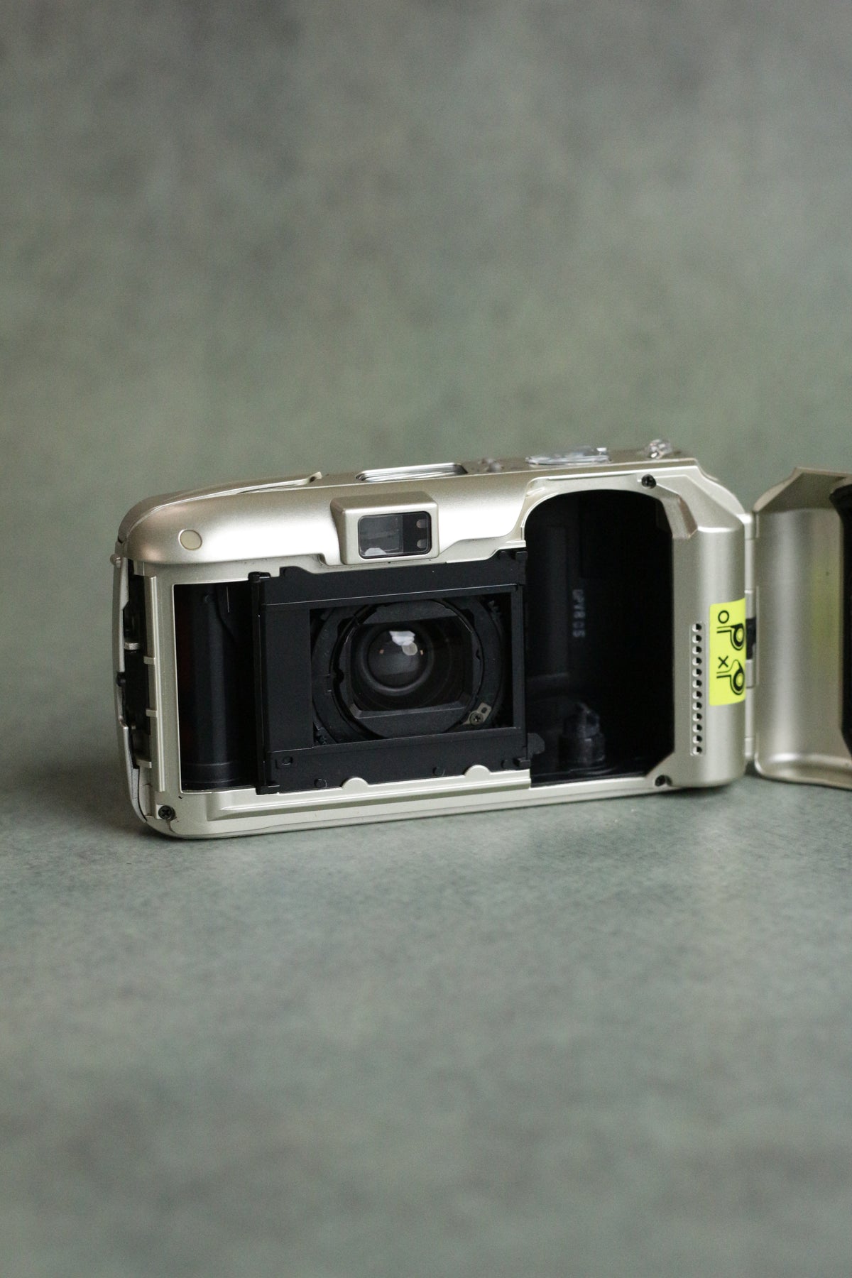 Olympus mju II Zoom 80