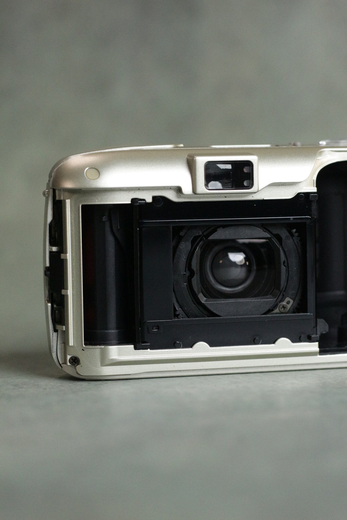 Olympus mju II Zoom 80