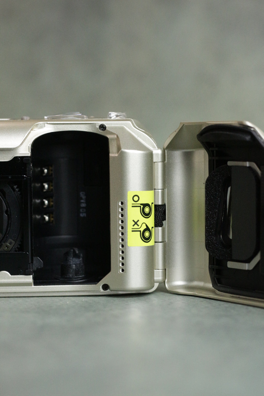 Olympus mju II Zoom 80