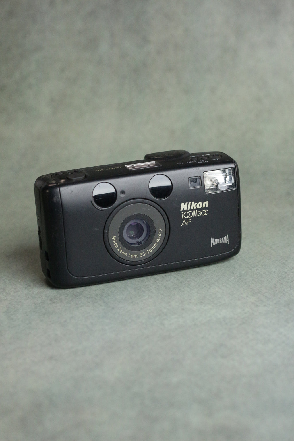 Nikon Zoom 300 AF