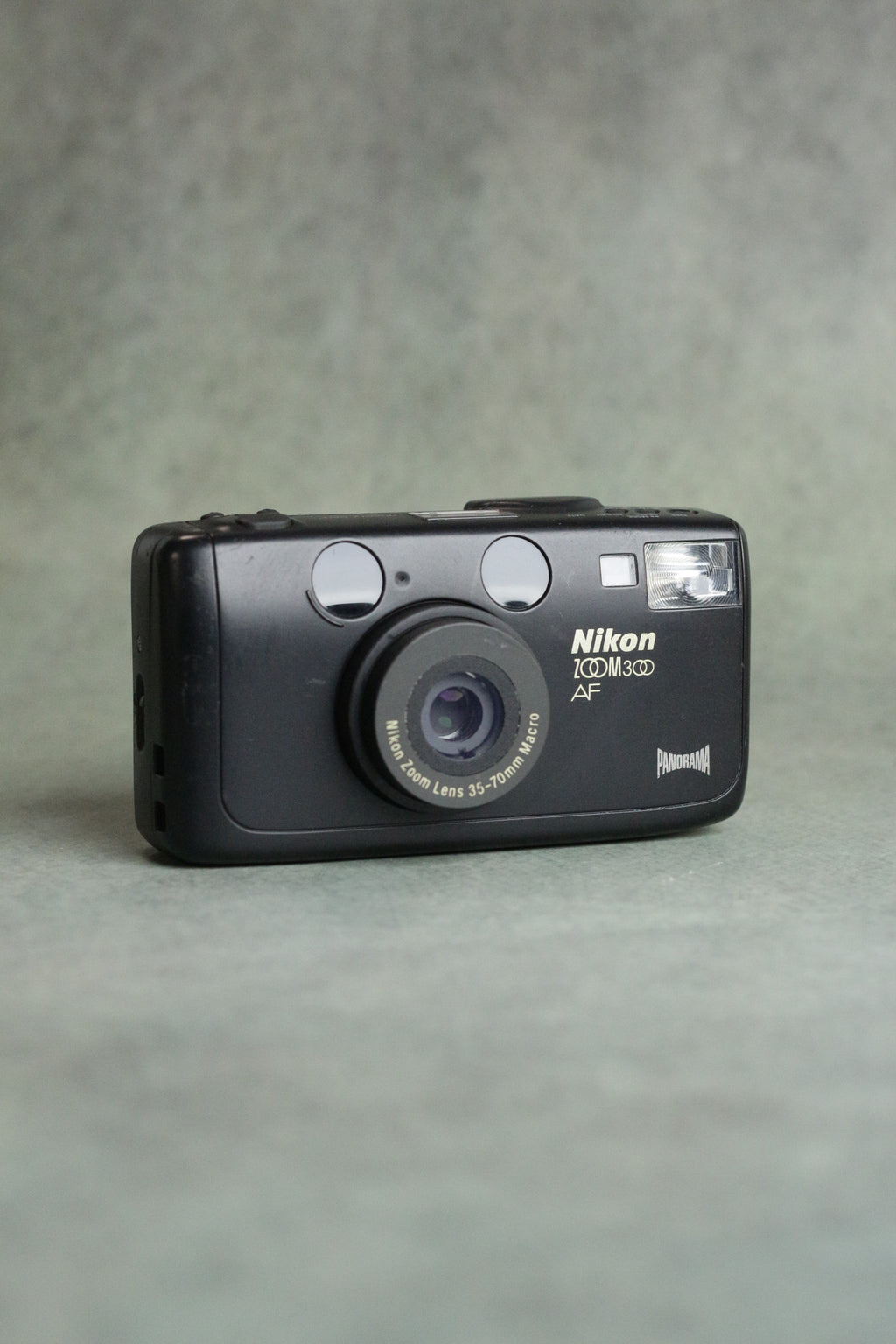 Nikon Zoom 300 AF