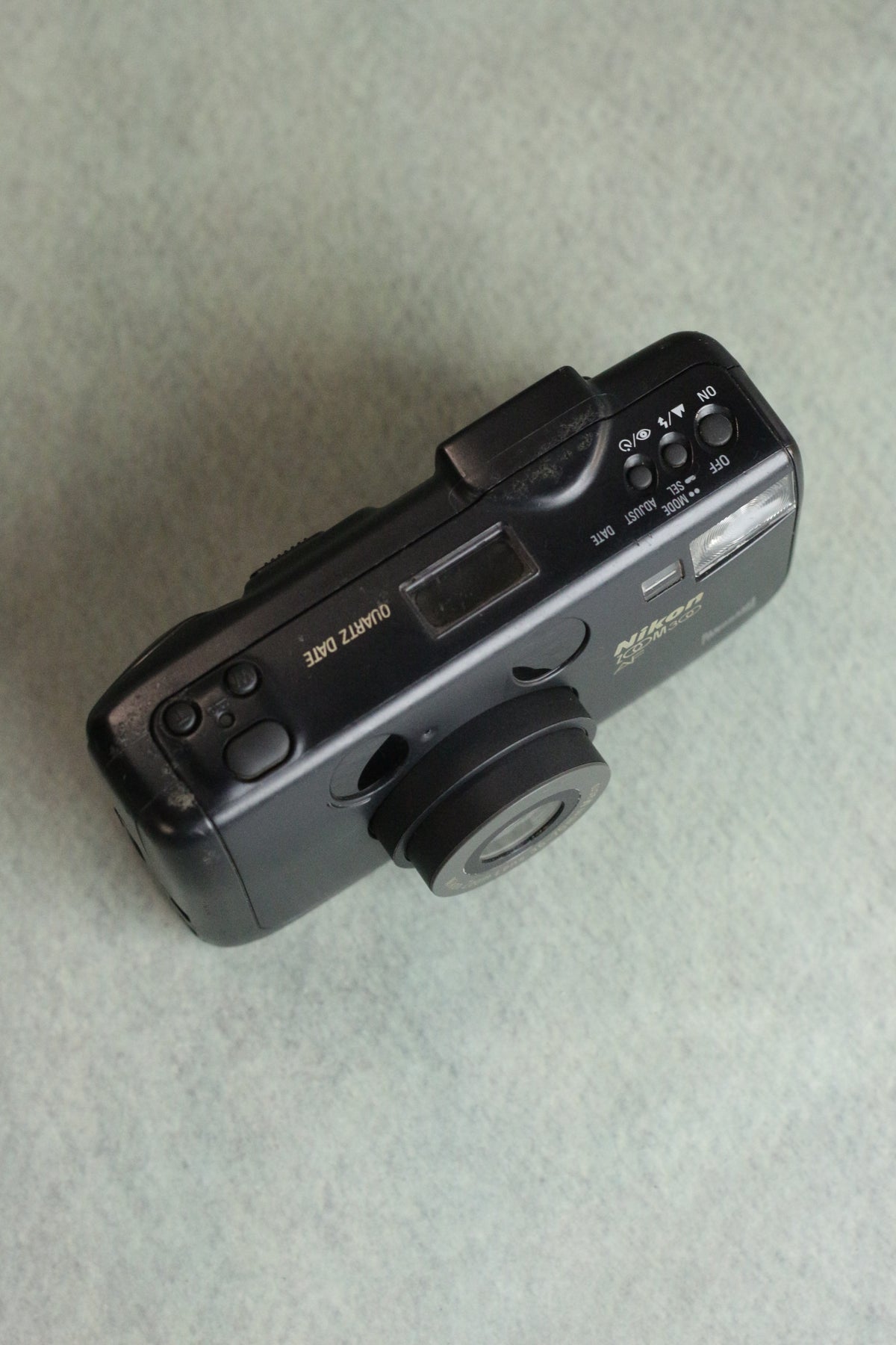 Nikon Zoom 300 AF