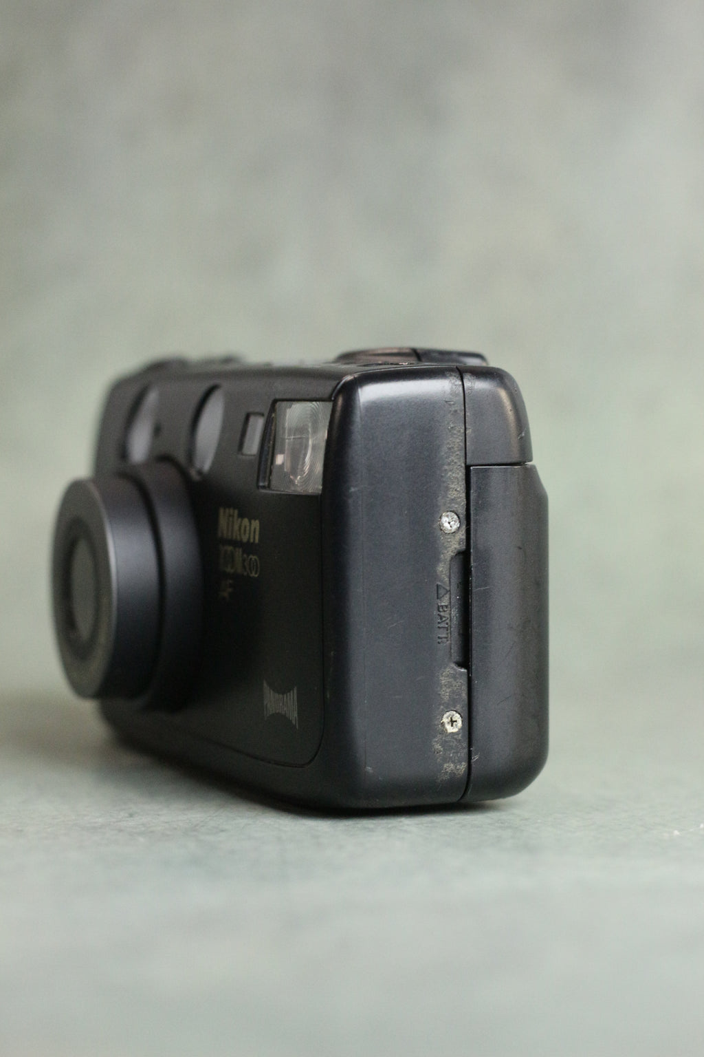 Nikon Zoom 300 AF