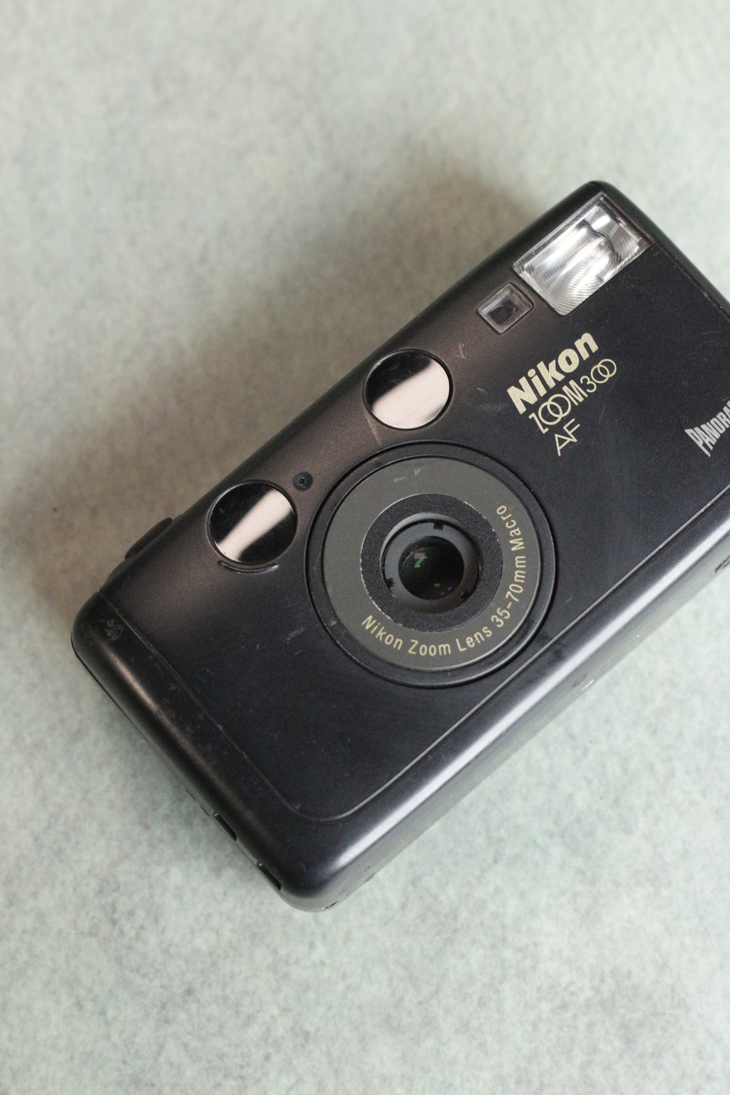 Nikon Zoom 300 AF