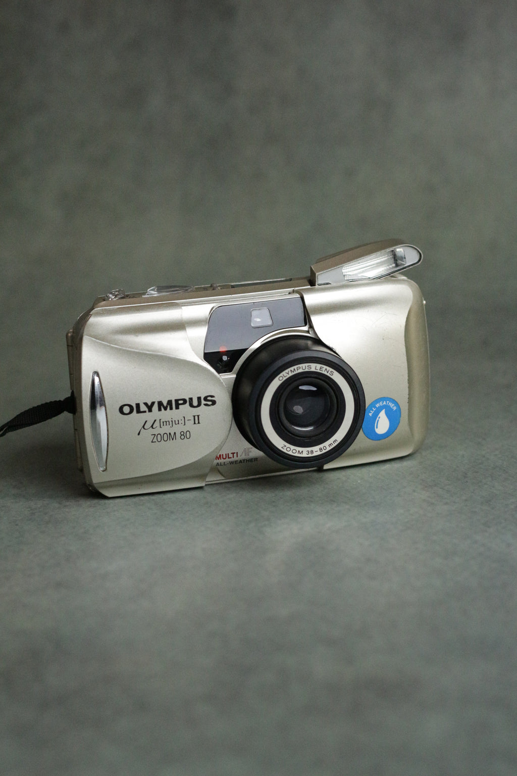 Olympus mju II Zoom 80