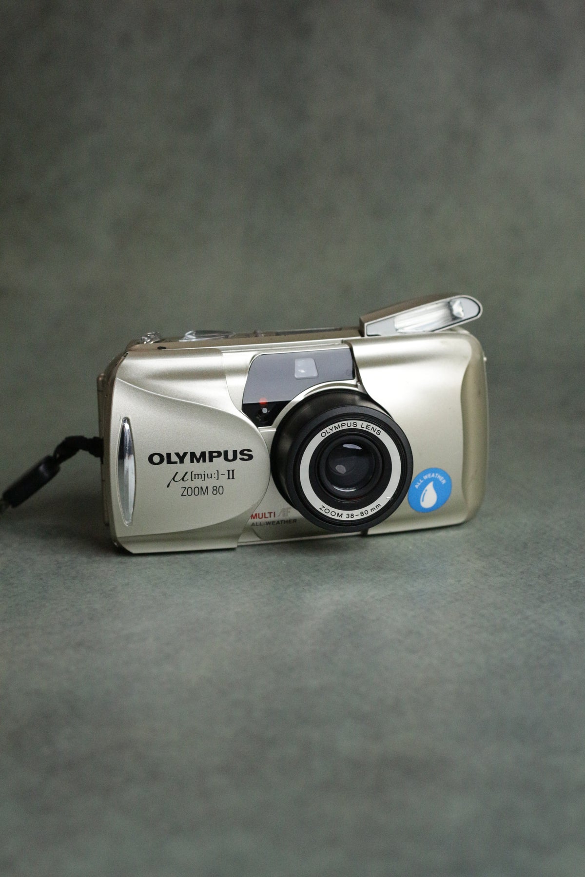 Olympus mju II Zoom 80