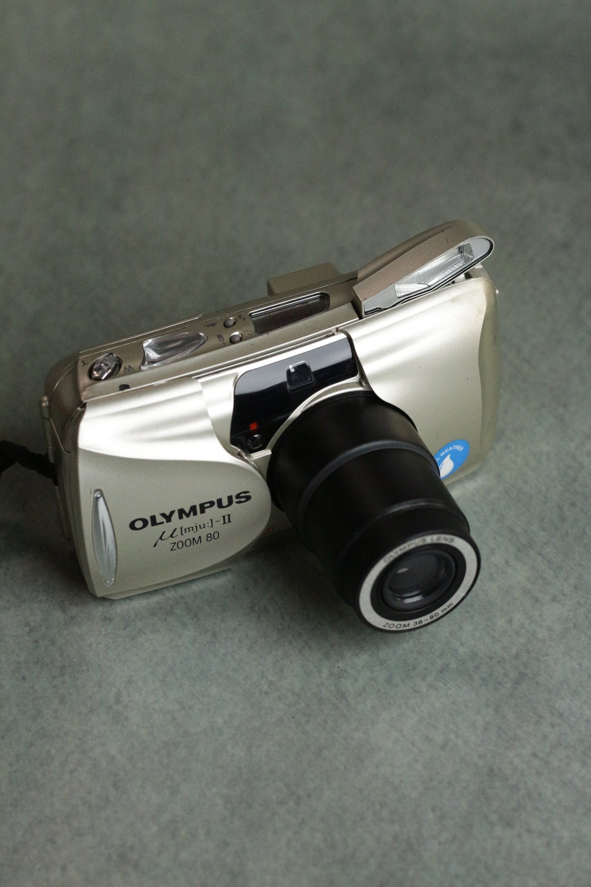 Olympus mju II Zoom 80