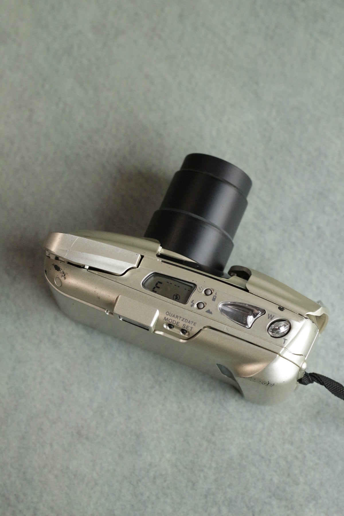 Olympus mju II Zoom 80
