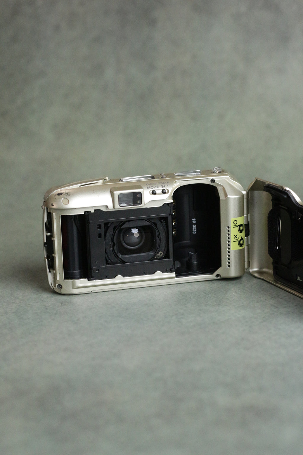 Olympus mju II Zoom 80