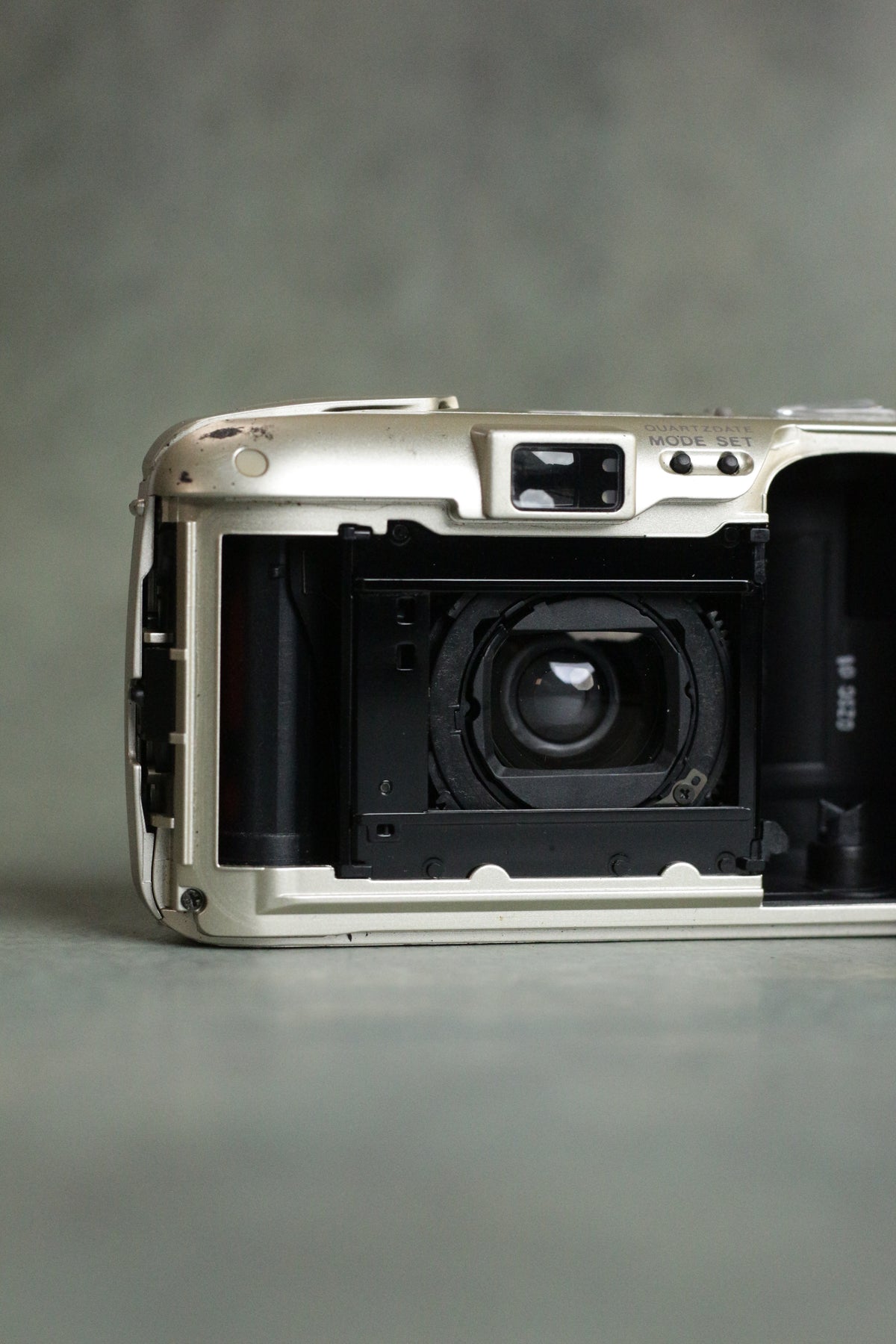Olympus mju II Zoom 80