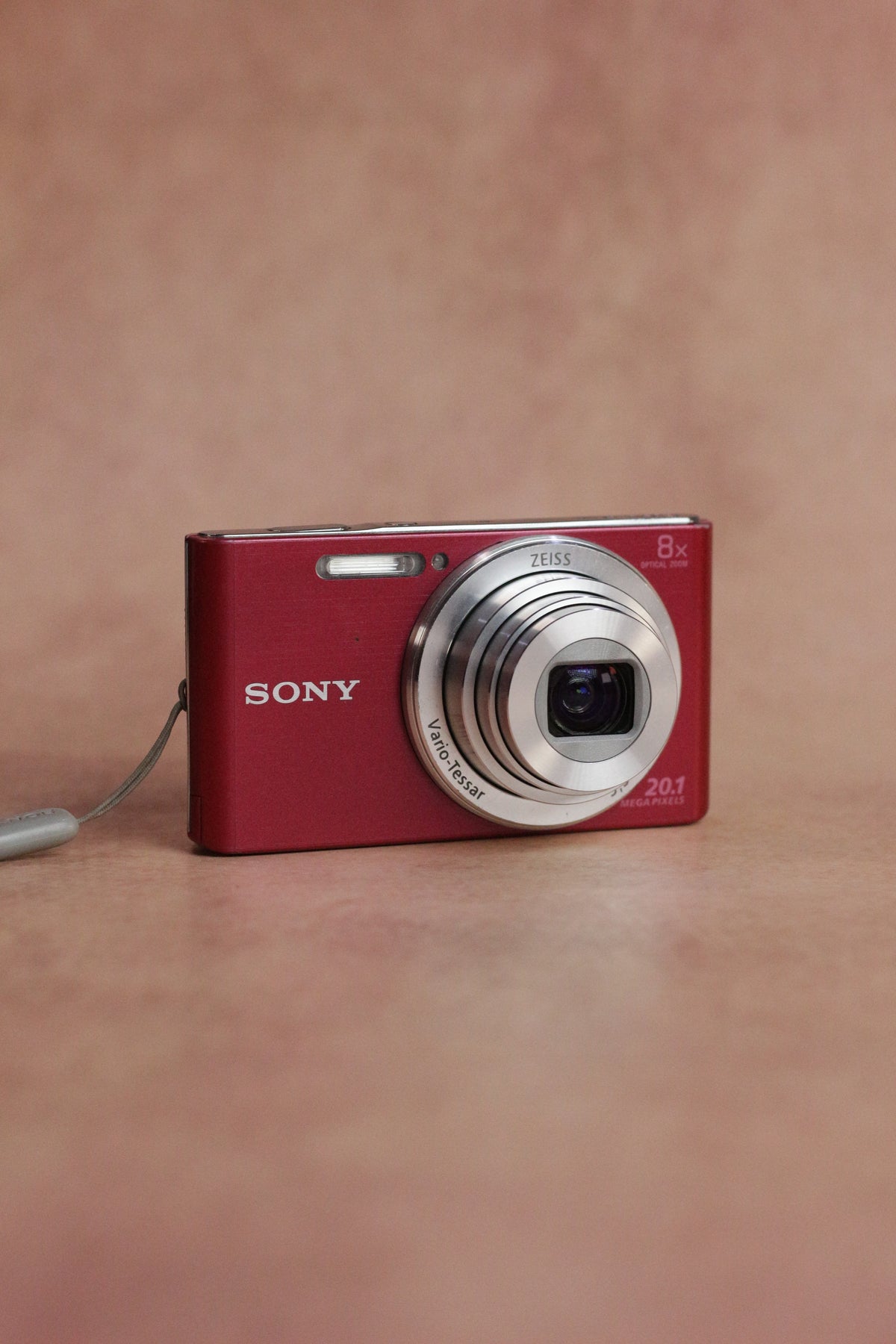 Sony Cyber-shot DSC-W830