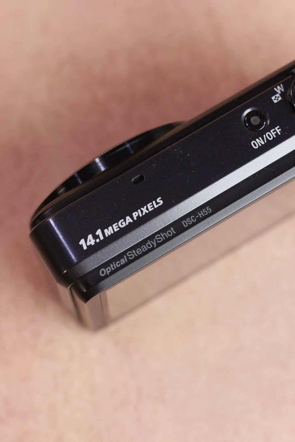 Sony Cyber-shot DSC-H55