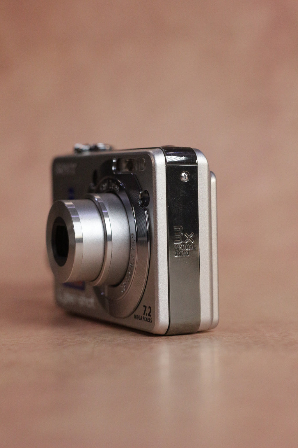 Sony Cyber-shot DSC-W55