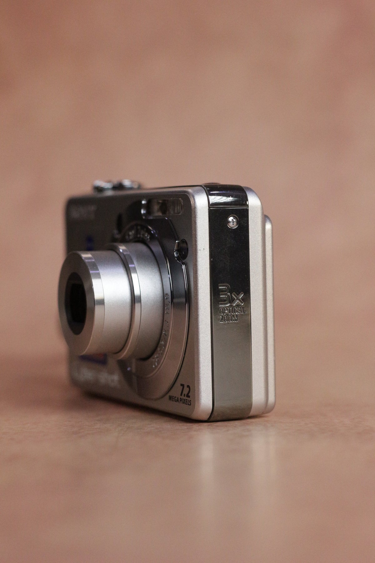 Sony Cyber-shot DSC-W55