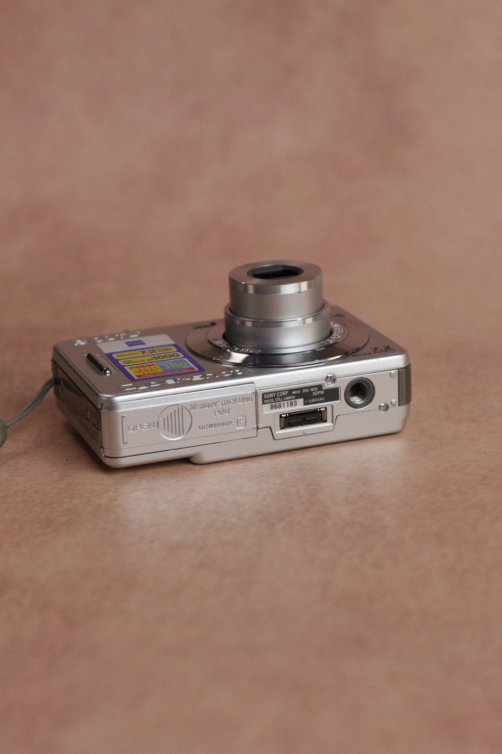 Sony Cyber-shot DSC-W55
