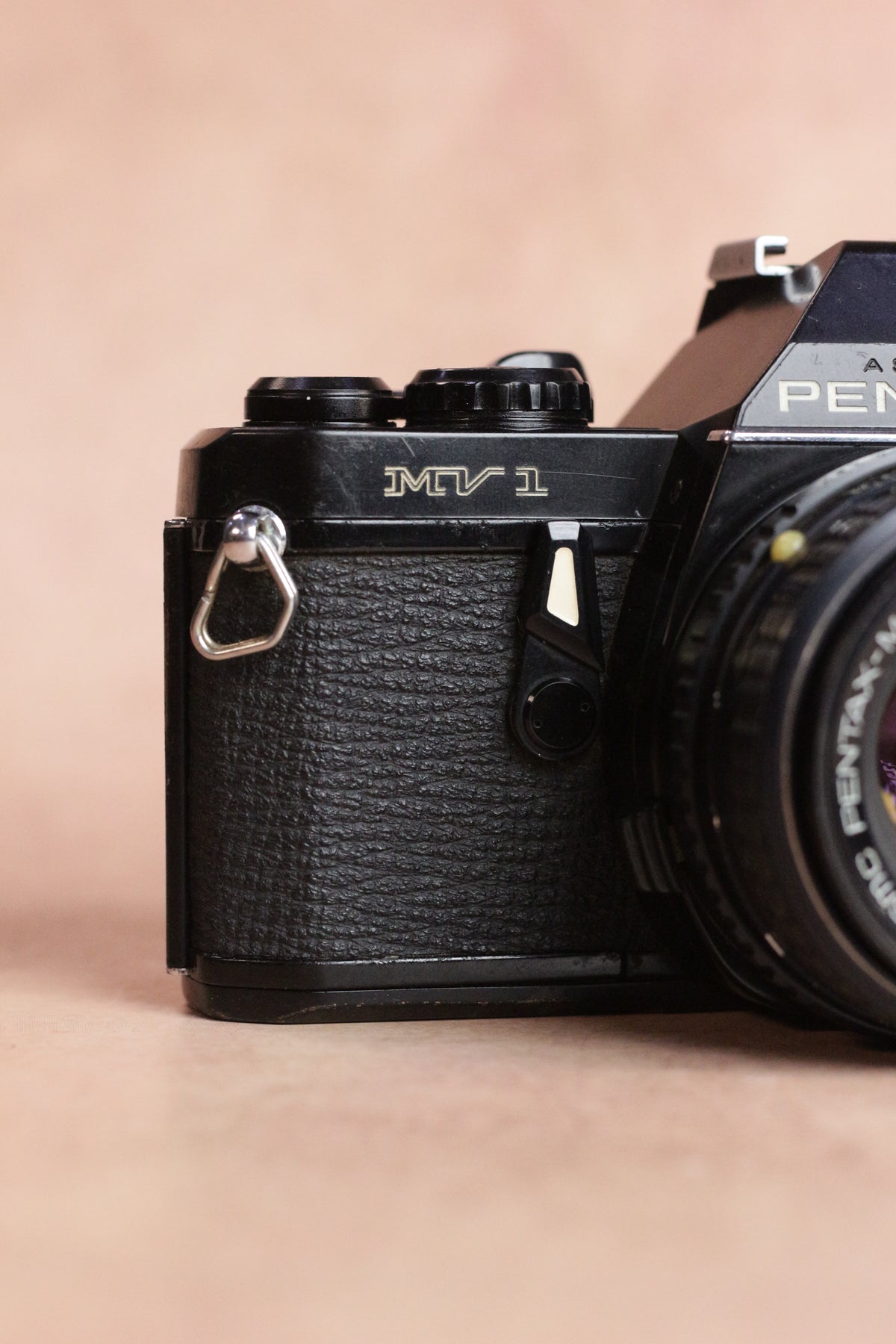 Pentax MV1 + SMC Pentax-M 50mm f/2