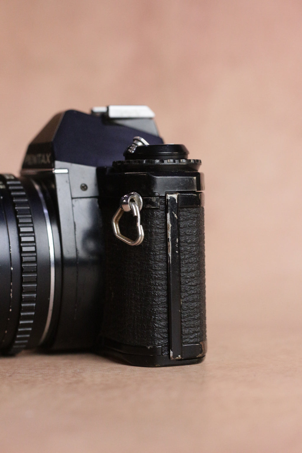 Pentax MV1 + SMC Pentax-M 50mm f/2