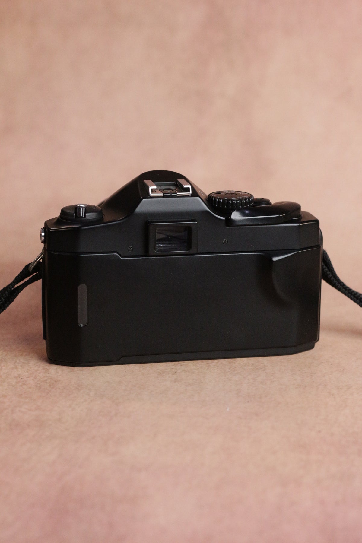 Cosina C1S + 35-70mm Macro Zoom