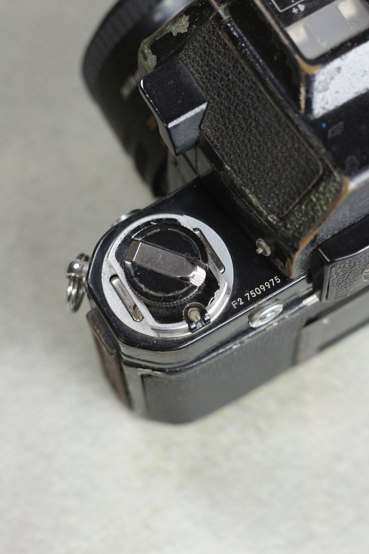 Nikon F2 + AF Nikkor 50mm f/1.8D