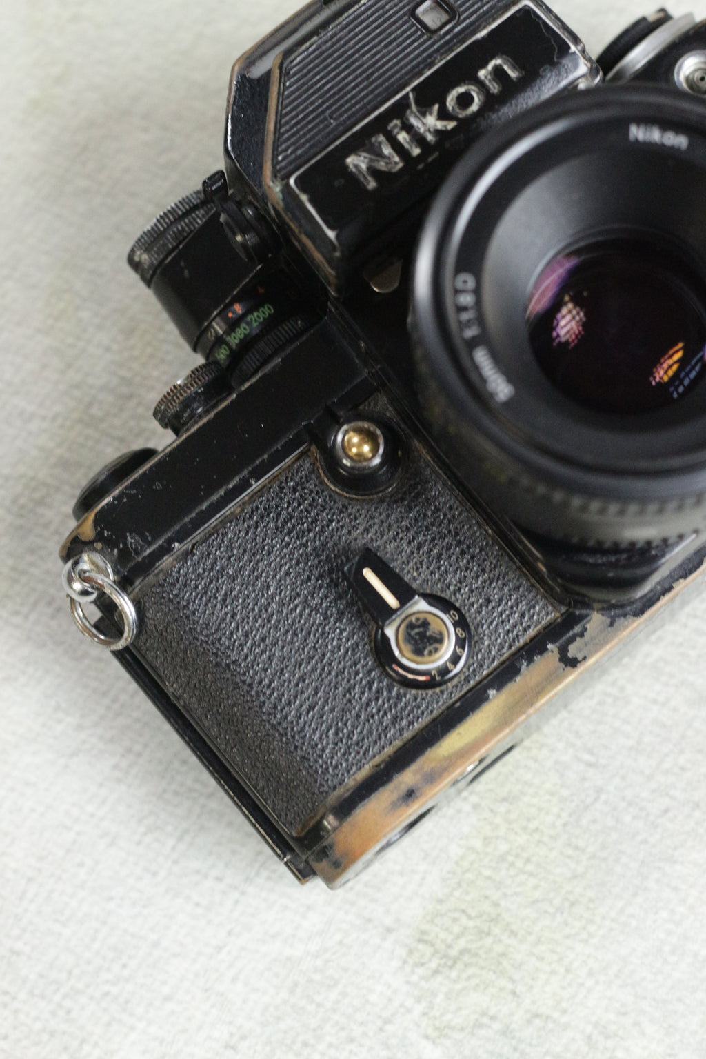 Nikon F2 + AF Nikkor 50mm f/1.8D