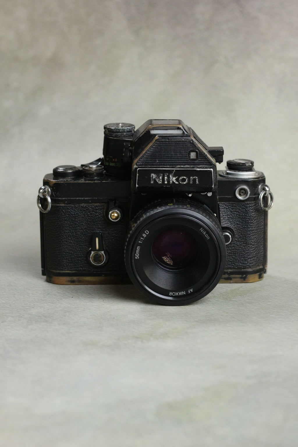 Nikon F2 + AF Nikkor 50mm f/1.8D