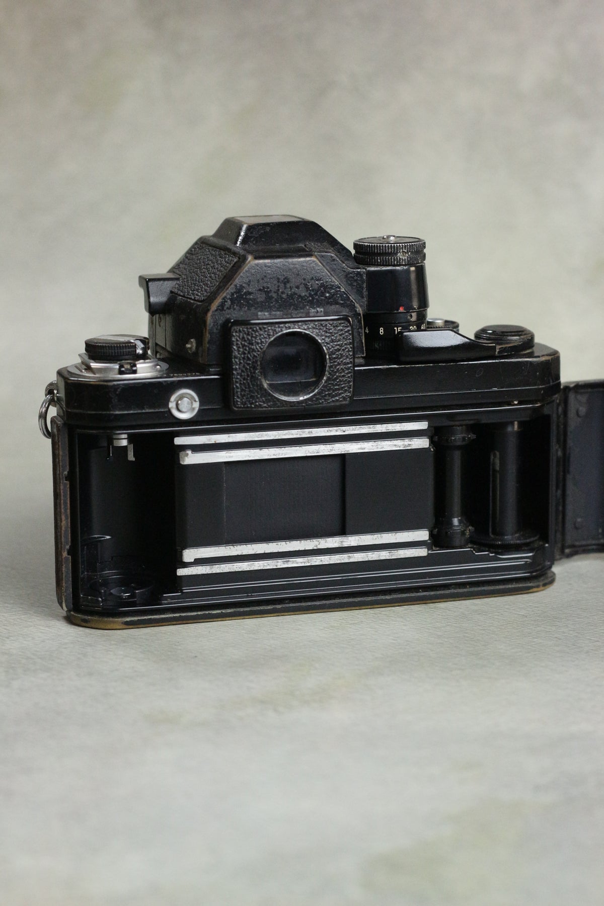 Nikon F2 + AF Nikkor 50mm f/1.8D