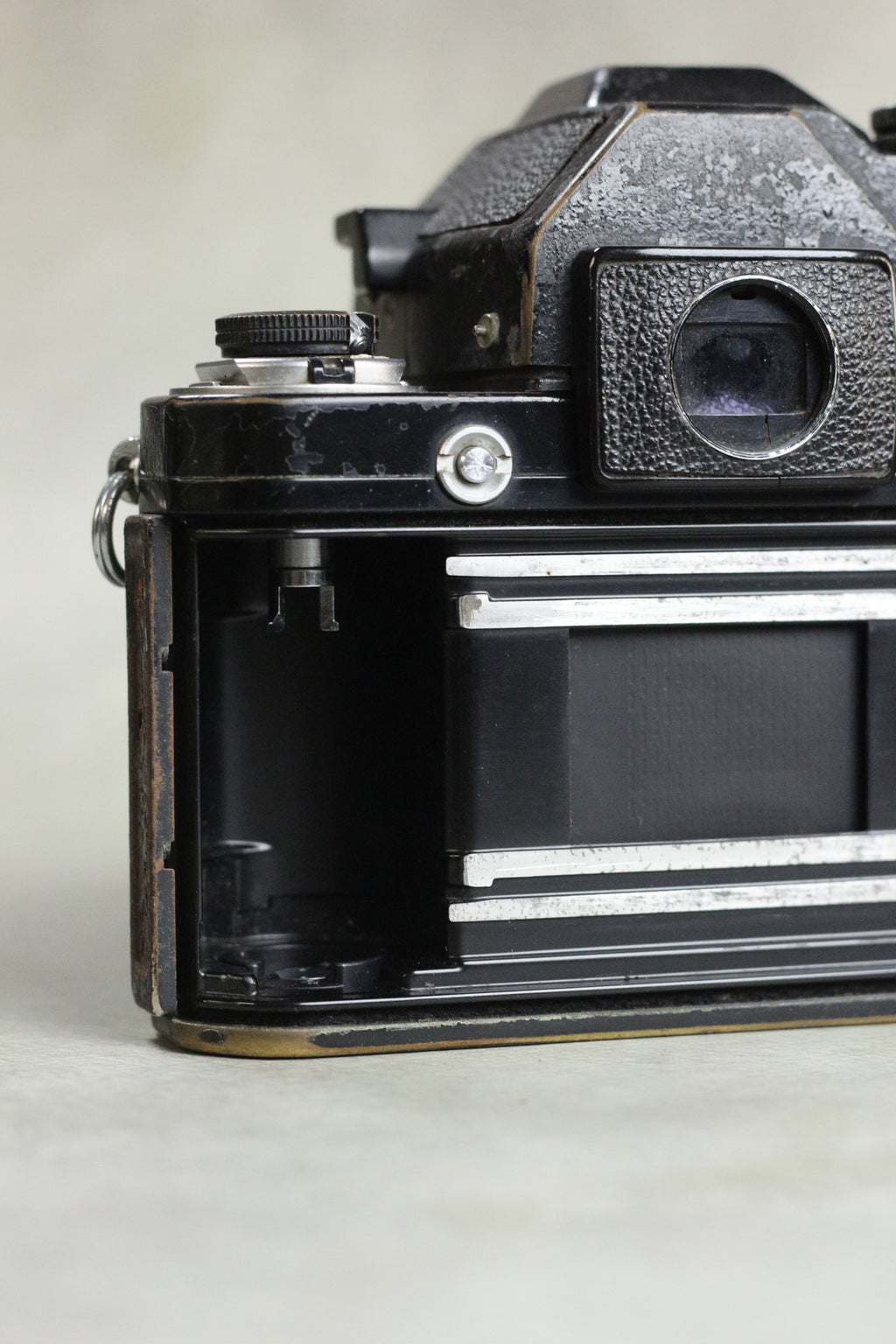 Nikon F2 + AF Nikkor 50mm f/1.8D