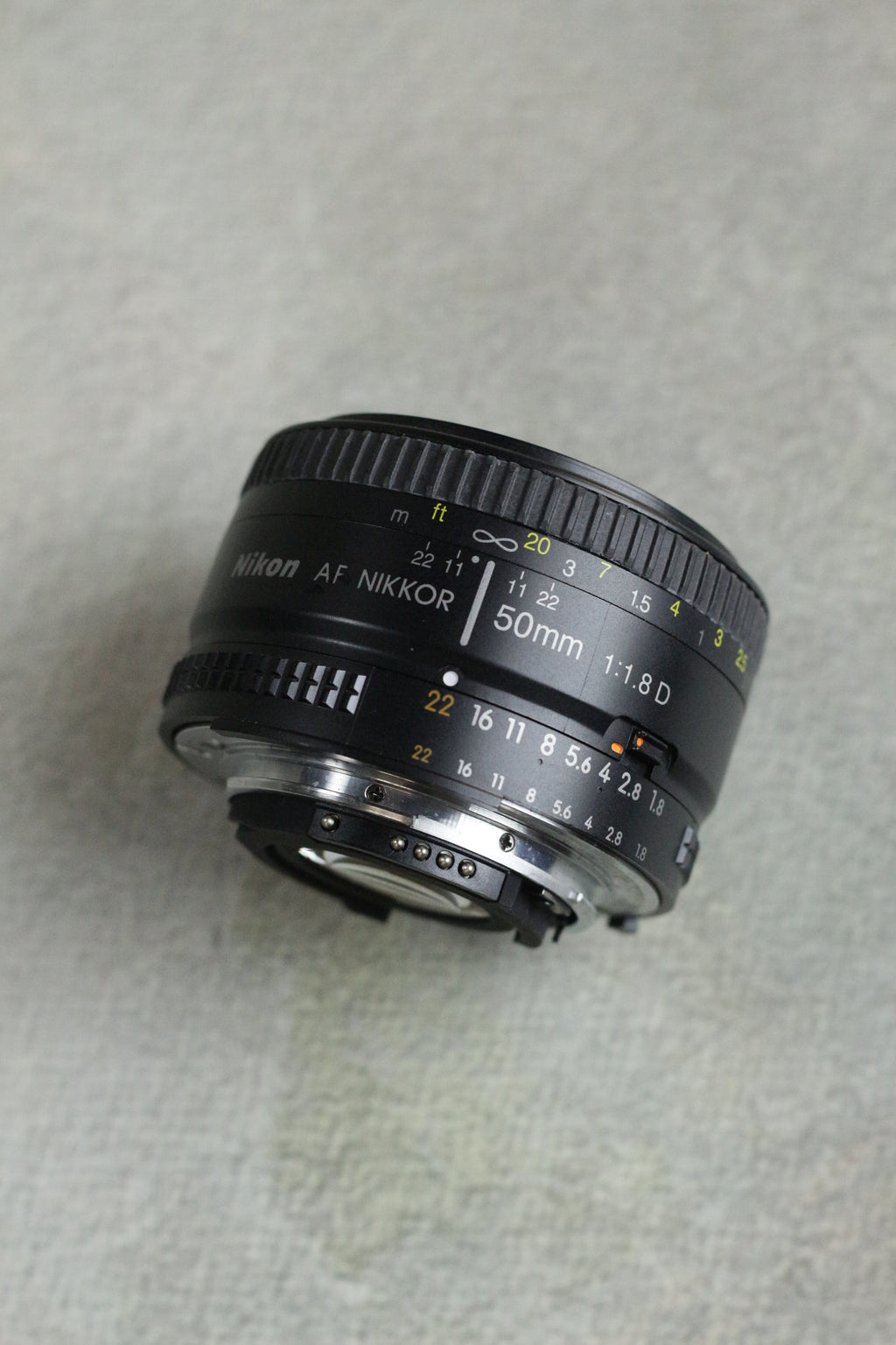 Nikon F2 + AF Nikkor 50mm f/1.8D